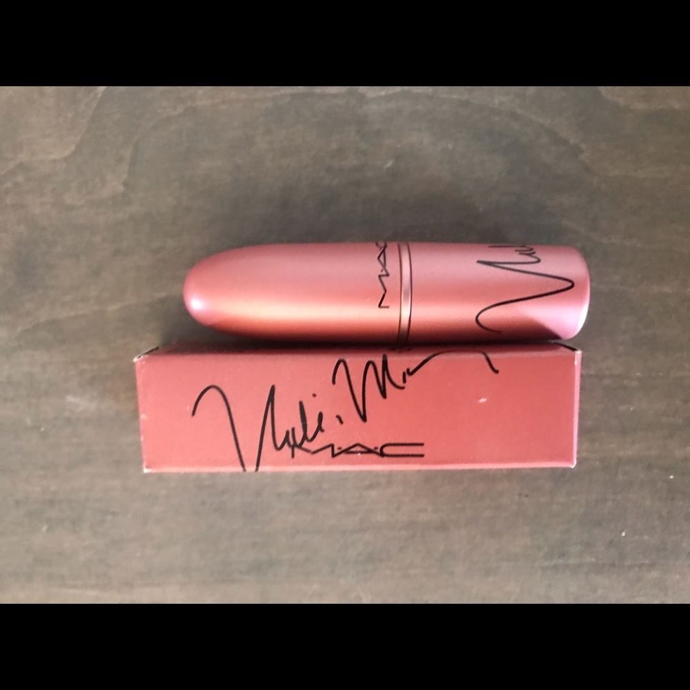 Mac niki Minaj lipstick